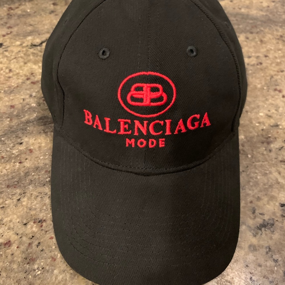 Men’s Balenciaga Hat